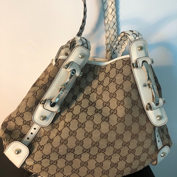 Gucci Handbags - Gucci shoulder bag